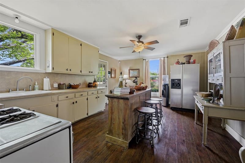 202 E Main Street, Celina TX 75009 - Photo 22