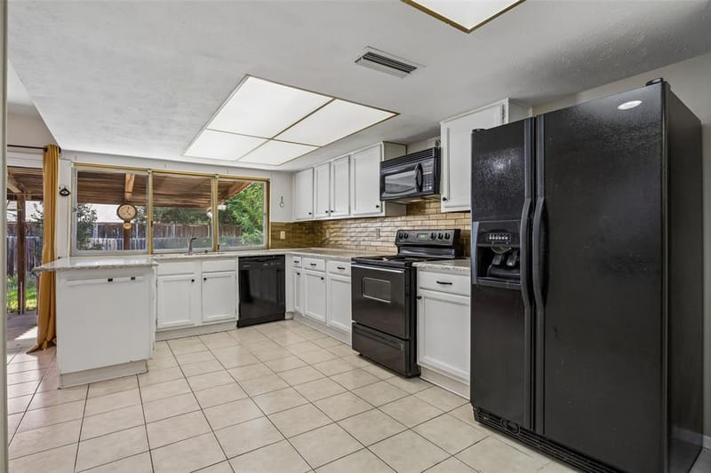 1109 Overdowns Drive, Plano TX 75023 - Photo 13