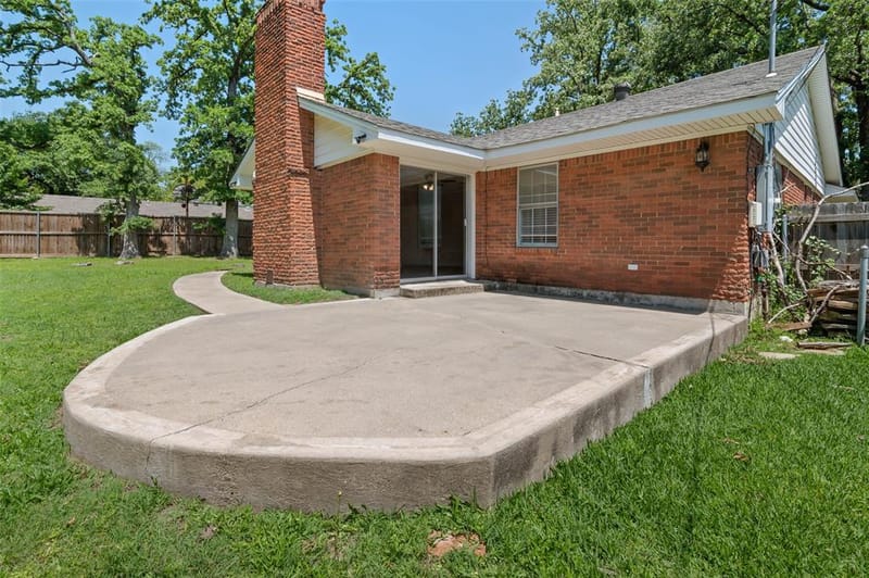2202 Foxcroft Circle, Denton TX 76209 - Photo 26