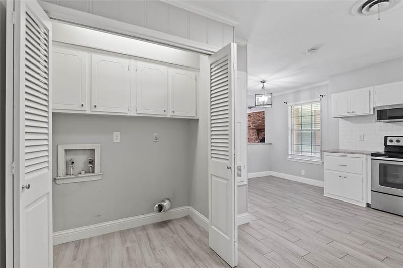 2202 Foxcroft Circle, Denton TX 76209 - Photo 9