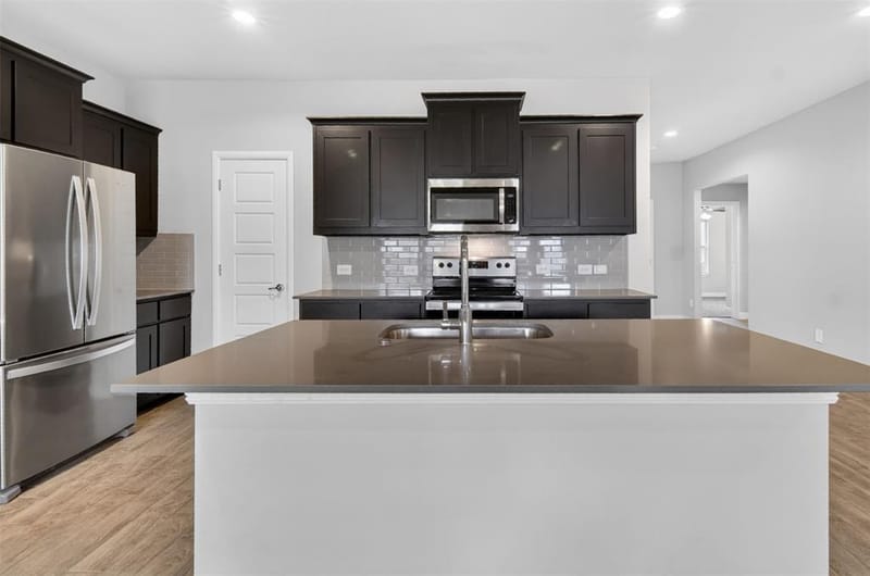 1604 Forest Park Drive, Alvarado TX 76009 - Photo 7