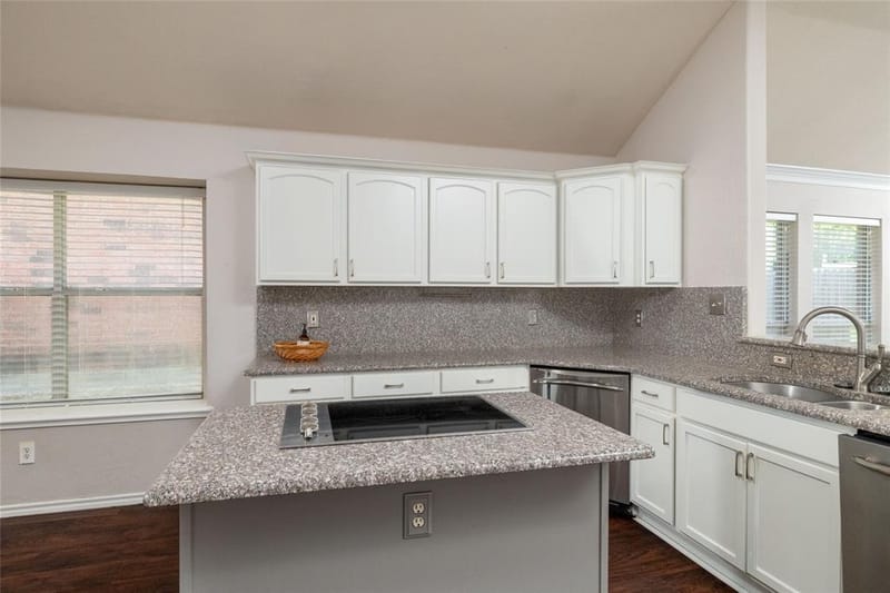 5029 Skymeadow Drive, Fort Worth TX 76135 - Photo 13