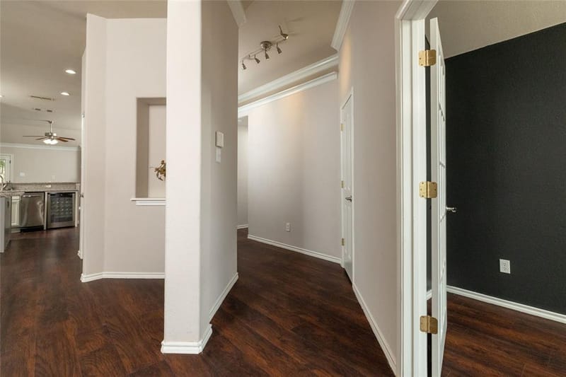 5029 Skymeadow Drive, Fort Worth TX 76135 - Photo 9