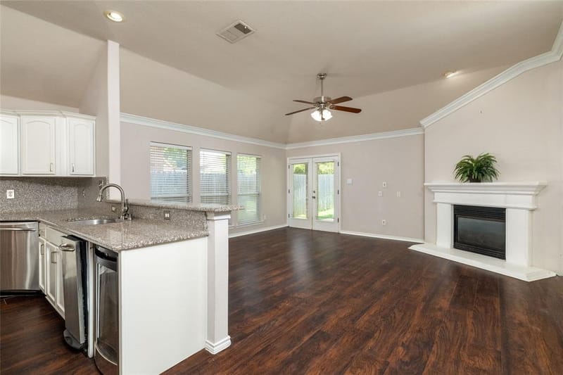 5029 Skymeadow Drive, Fort Worth TX 76135 - Photo 10