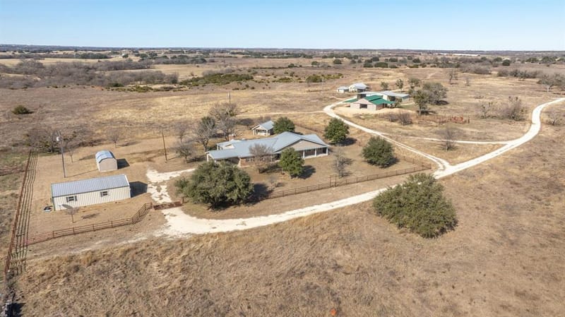 10184 S US Highway 281, Stephenville TX 76401 - Photo 30