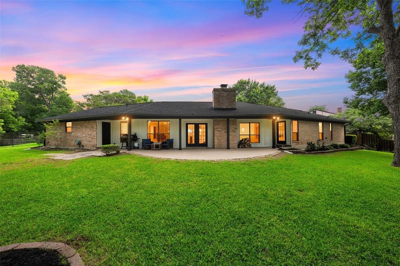 3241 Village Park Drive, Waco TX 76708