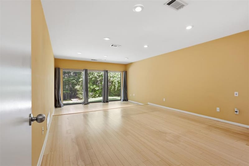 7211 Valley View Place, Dallas TX 75240 - Photo 15