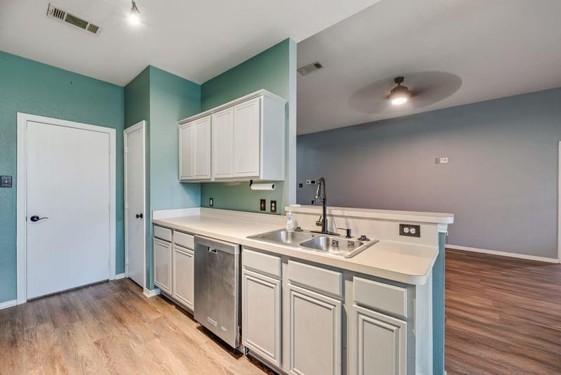 531 Stefhanie Drive, Celina TX 75009 - Photo 5