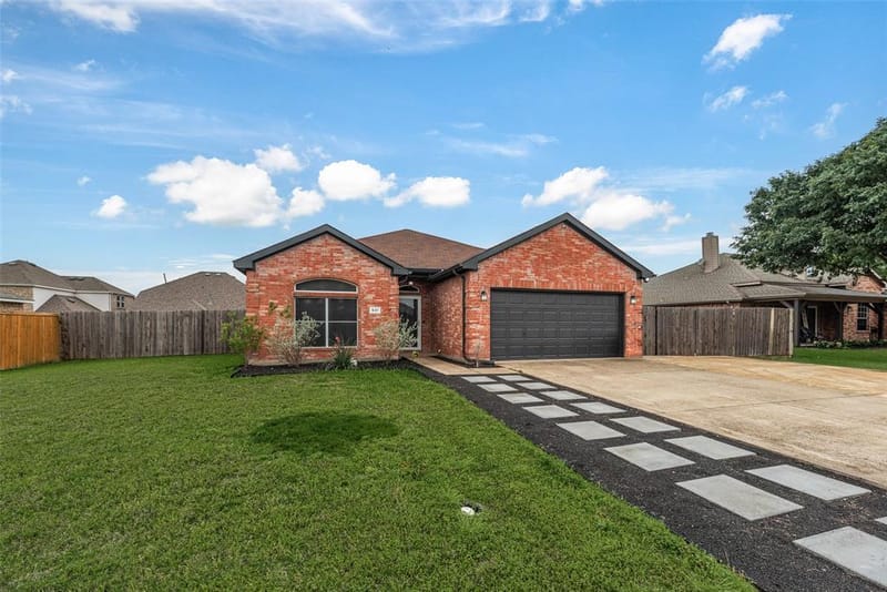 531 Stefhanie Drive, Celina TX 75009 - Photo 20