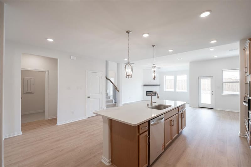 3909 River Rock Avenue, Celina TX 75009 - Photo 6
