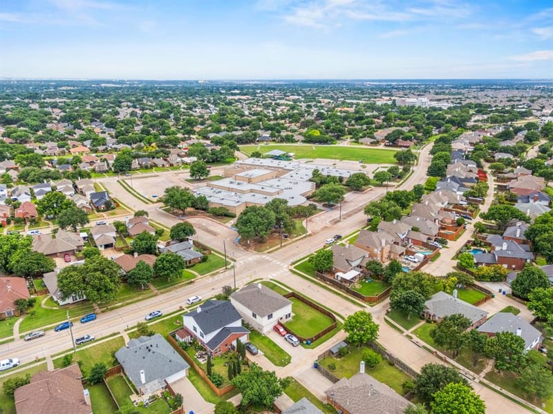 2060 Arbor Creek Drive # B, Carrollton TX 75010 - Photo 30