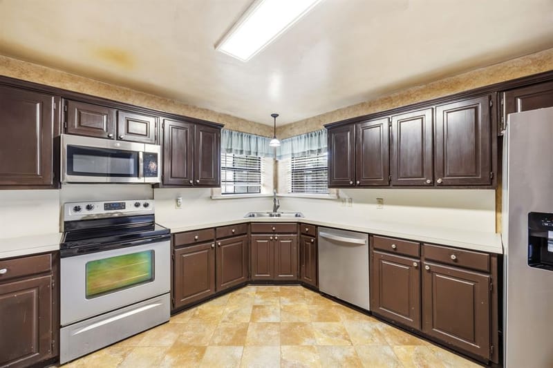 2060 Arbor Creek Drive # B, Carrollton TX 75010 - Photo 10