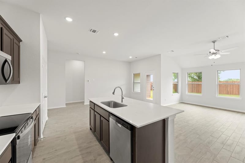 8108 Kingfisher Road, Aubrey TX 76227 - Photo 6