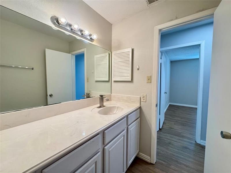5981 Arapaho Road # 304, Dallas TX 75248 - Photo 12