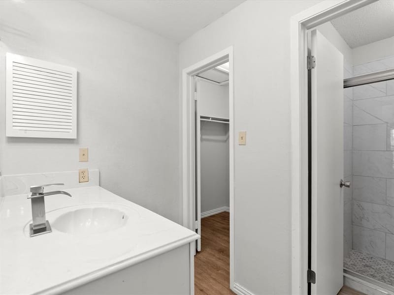 5981 Arapaho Road # 304, Dallas TX 75248 - Photo 24