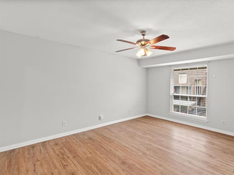 5981 Arapaho Road # 304, Dallas TX 75248 - Photo 21