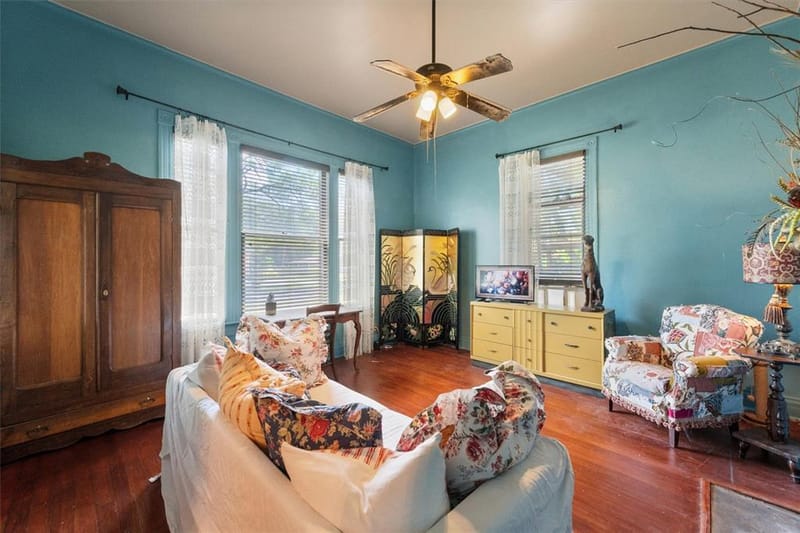 1302 W 5th Avenue, Corsicana TX 75110 - Photo 6