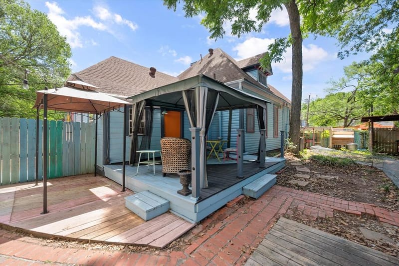 1302 W 5th Avenue, Corsicana TX 75110 - Photo 30