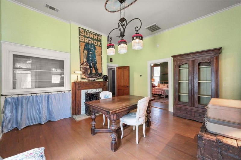 1302 W 5th Avenue, Corsicana TX 75110 - Photo 10