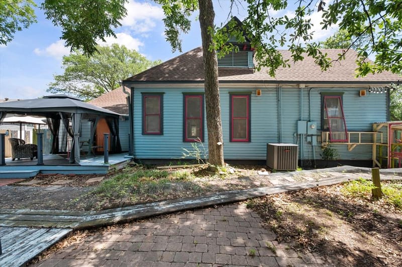 1302 W 5th Avenue, Corsicana TX 75110 - Photo 29