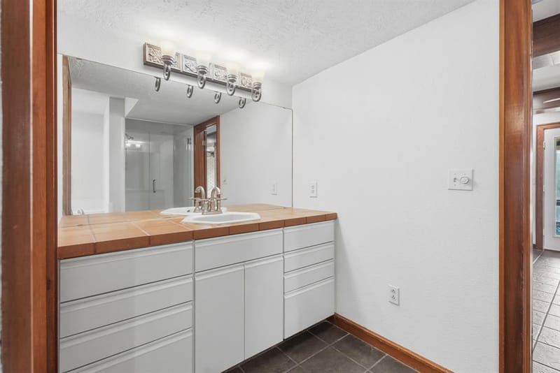 13610 CR 283 N, Whitehouse TX 75791 - Photo 28
