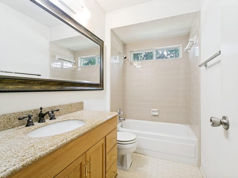 1706 Acorn Drive, Euless TX 76039 - Photo 23