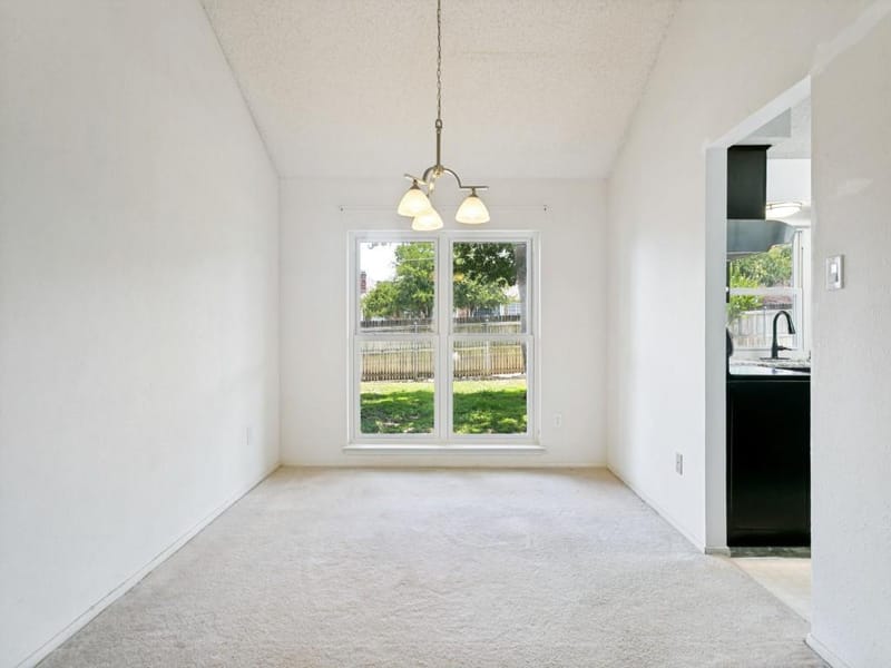 1706 Acorn Drive, Euless TX 76039 - Photo 12