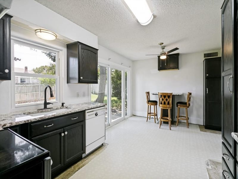 1706 Acorn Drive, Euless TX 76039 - Photo 14