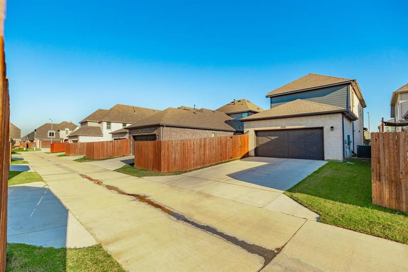 9341 Loggerhead Way, Fort Worth TX 76118 - Photo 35
