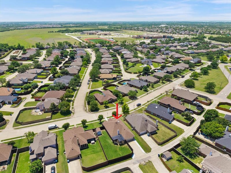 2440 Fieldcrest Drive, Rockwall TX 75032 - Photo 2