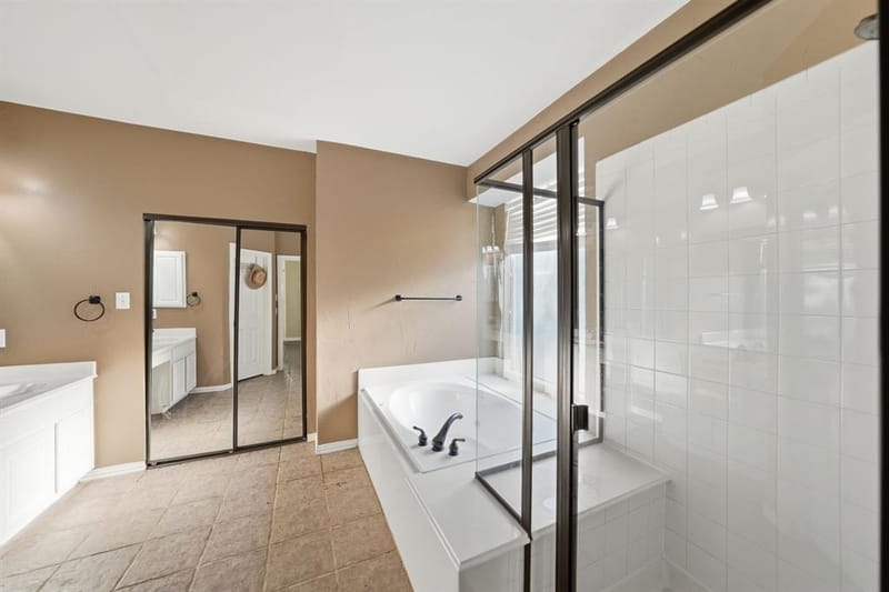 1905 Lakeway Drive, Rowlett TX 75088 - Photo 20
