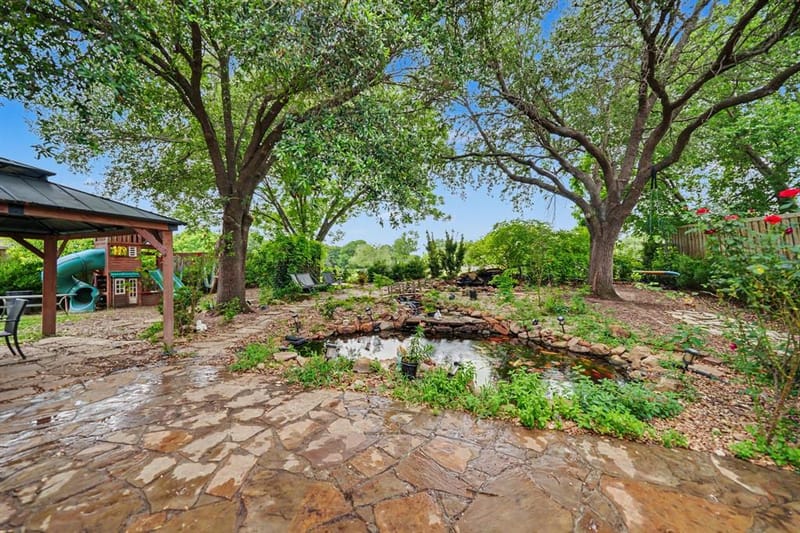 1905 Lakeway Drive, Rowlett TX 75088 - Photo 15