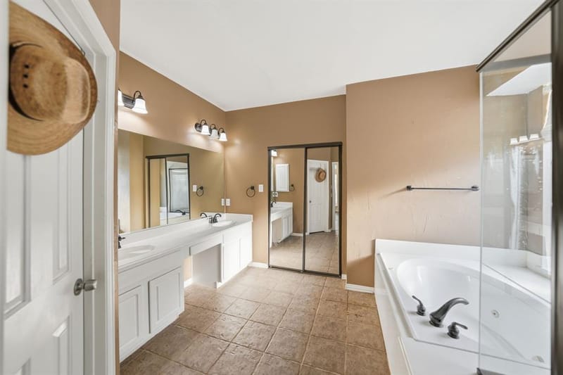 1905 Lakeway Drive, Rowlett TX 75088 - Photo 19