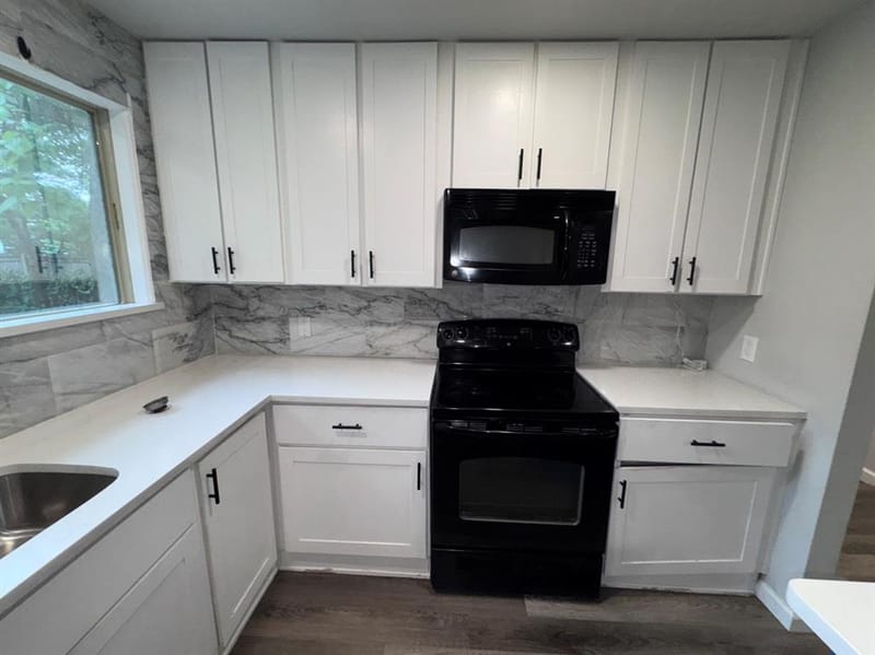 520 NW King Street, Burleson TX 76028 - Photo 28