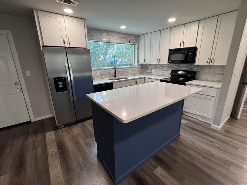 520 NW King Street, Burleson TX 76028 - Photo 14