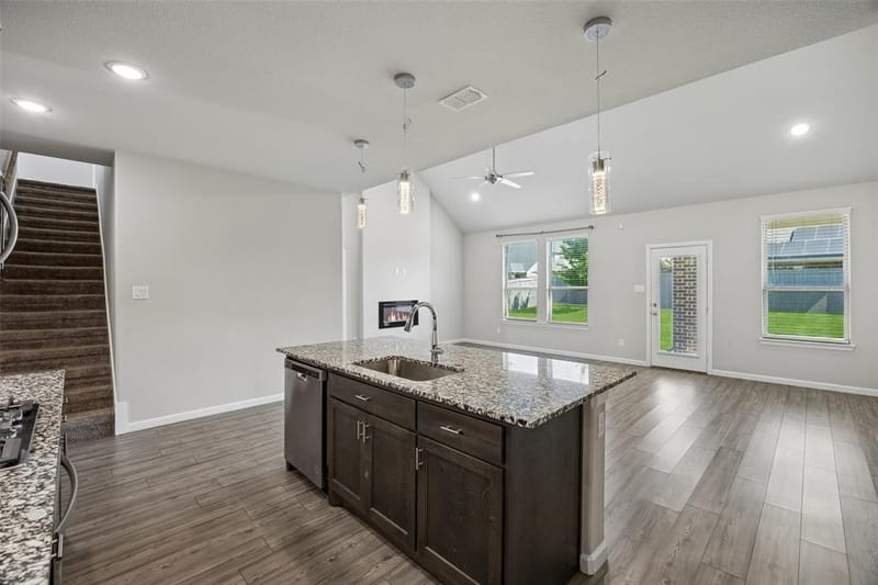 4306 Lombardy Drive, Venus TX 76084 - Photo 15