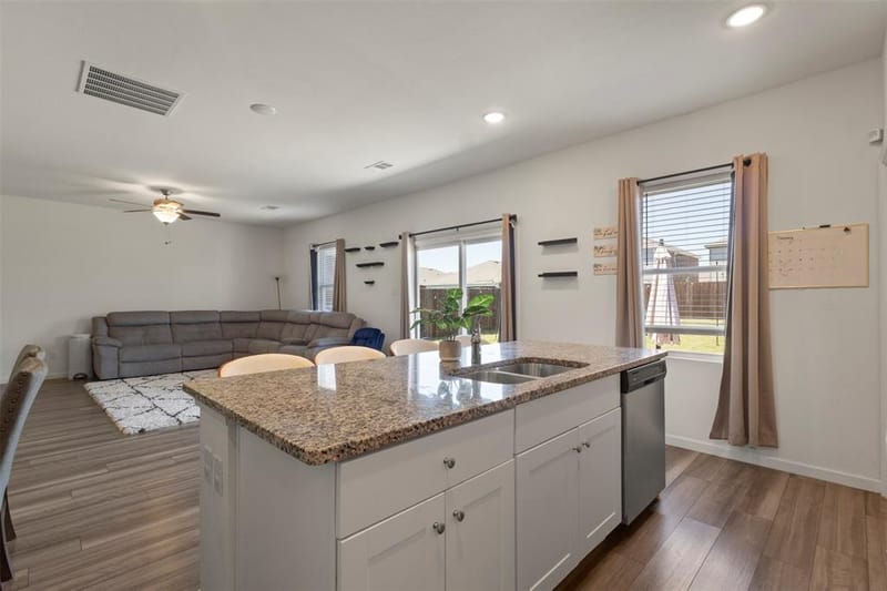 1508 Ancer Way, Fort Worth TX 76052 - Photo 9