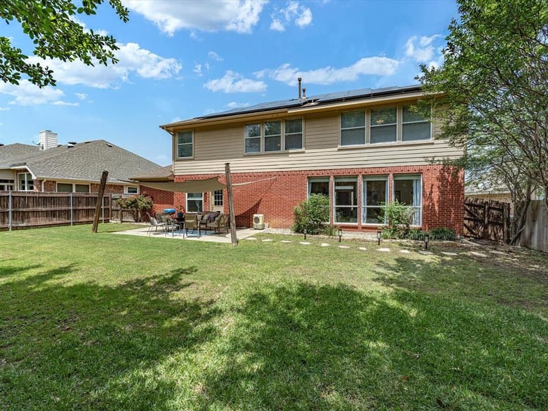 2308 Denham Drive, Arlington TX 76001 - Photo 2