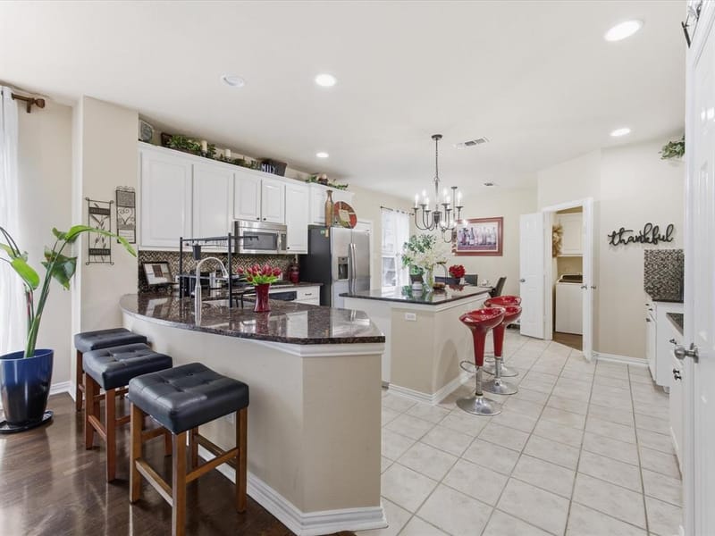 2308 Denham Drive, Arlington TX 76001 - Photo 10