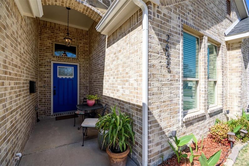 2655 Kathleen Avenue, Dallas TX 75216 - Photo 2