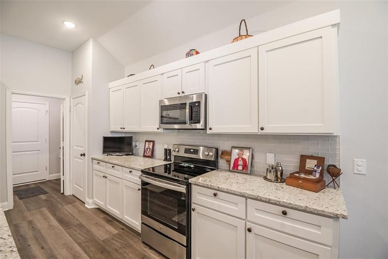 2655 Kathleen Avenue, Dallas TX 75216 - Photo 12