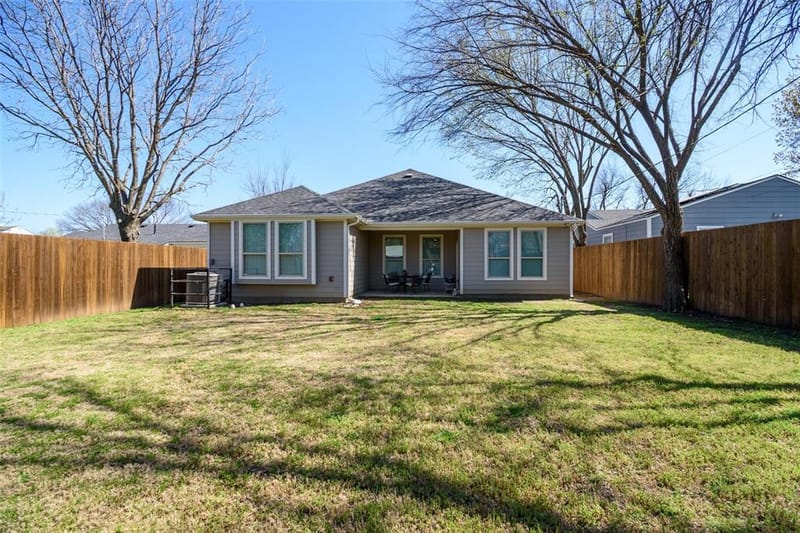 2655 Kathleen Avenue, Dallas TX 75216 - Photo 32