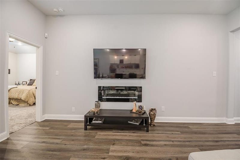 2655 Kathleen Avenue, Dallas TX 75216 - Photo 18