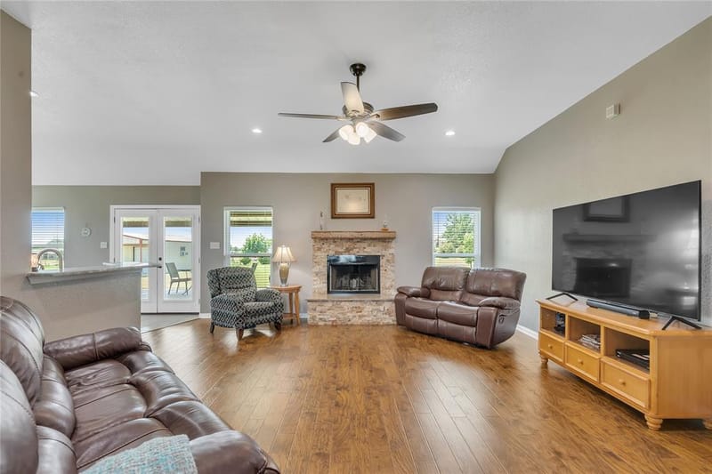 109 Falcons Eye Court, Weatherford TX 76087 - Photo 13