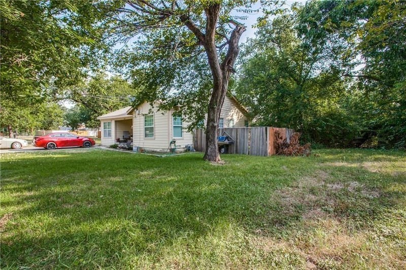 6922 Mohawk Drive, Dallas TX 75235 - Photo 3