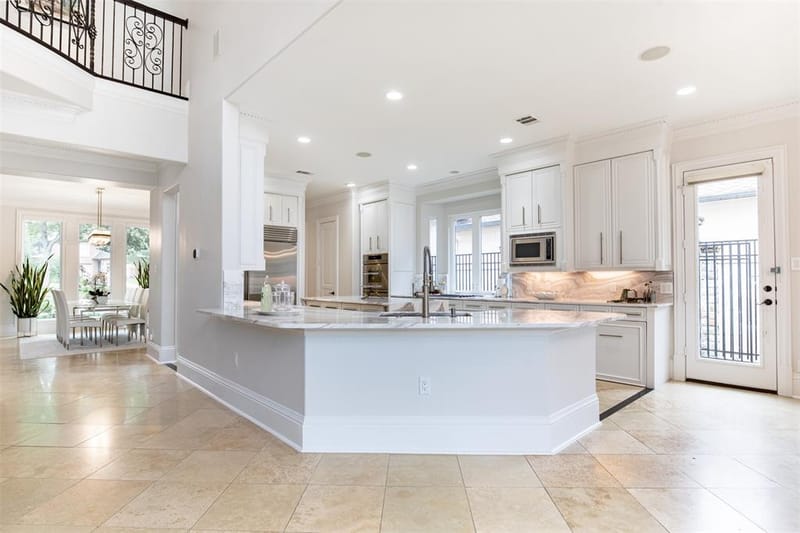 5809 Golden Leaf Court, Plano TX 75093 - Photo 11