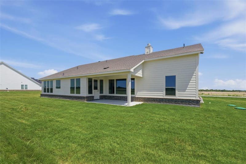 720 County Road 200, Valley View TX 76272 - Photo 22