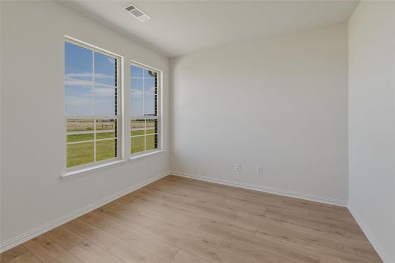 720 County Road 200, Valley View TX 76272 - Photo 11