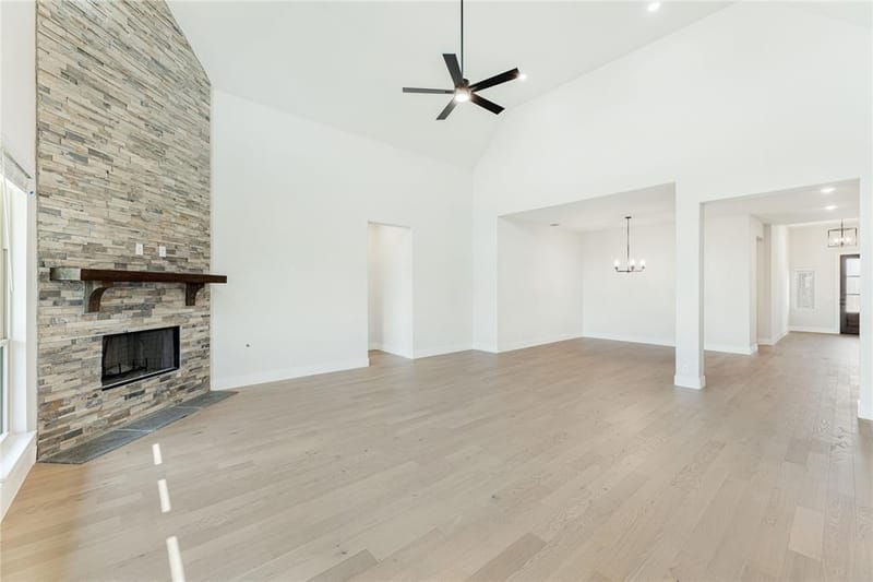 1033 Emerald Trace Drive, Justin TX 76247 - Photo 14