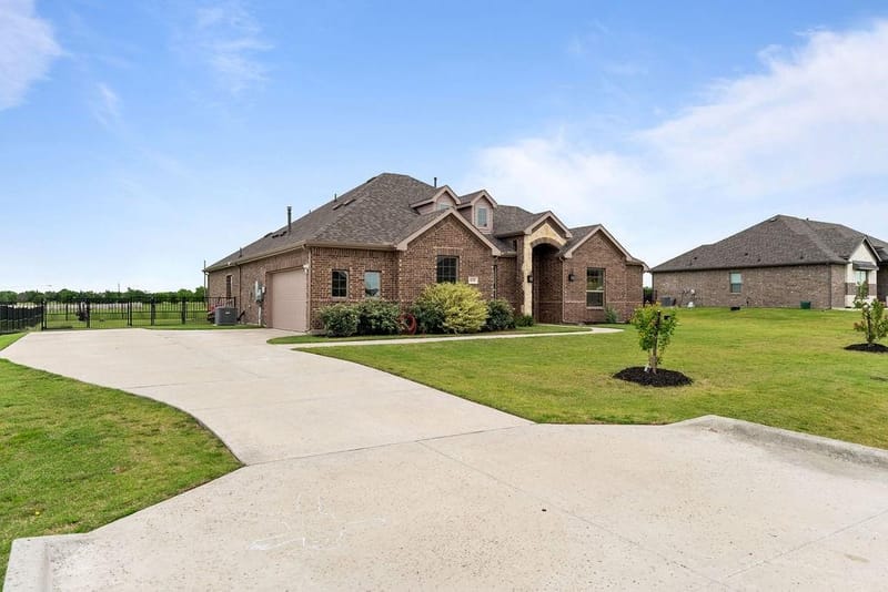 8130 Honeywell Avenue, Greenville TX 75402 - Photo 34